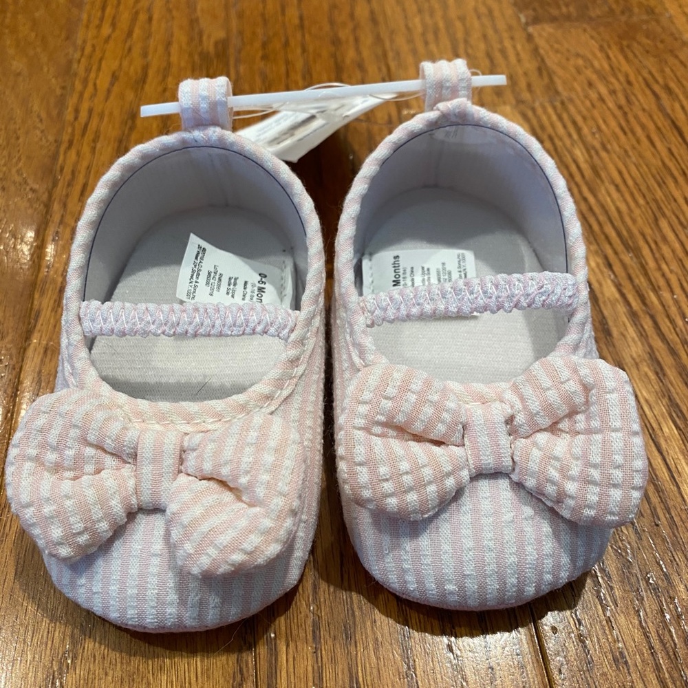 Crown & Ivy Crib Shoes